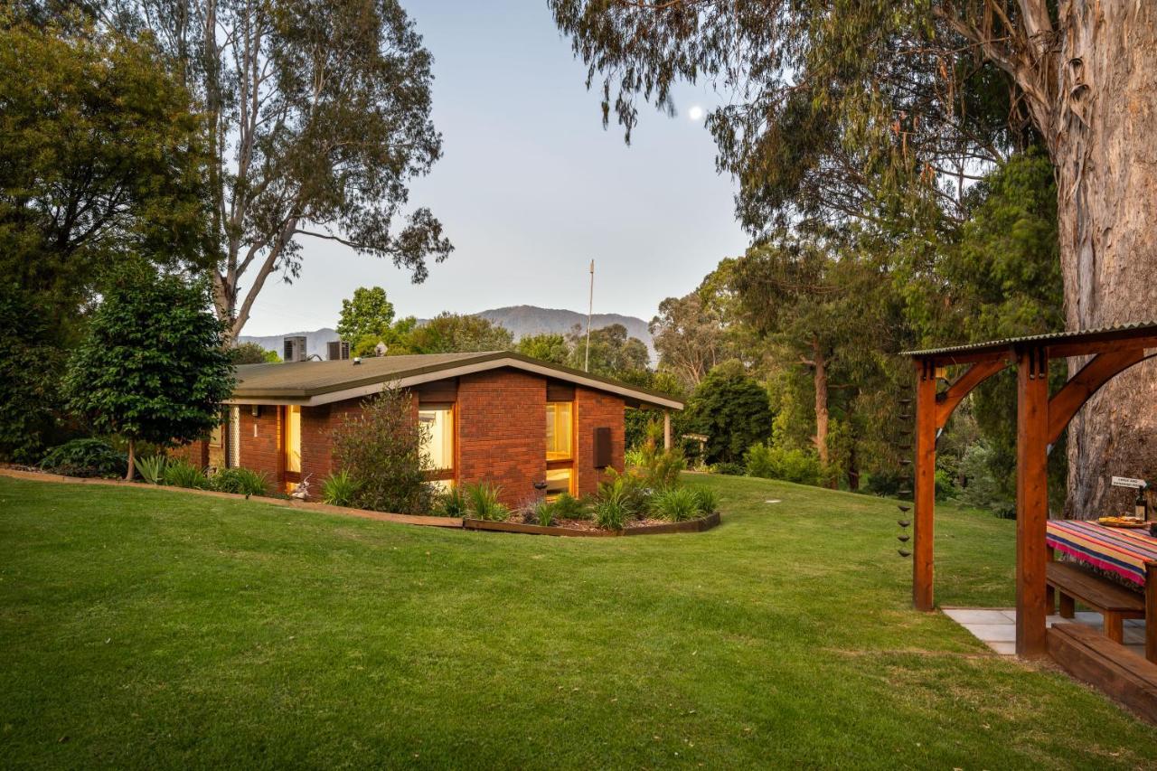 Kiewa Country Cottages Mount Beauty Eksteriør billede
